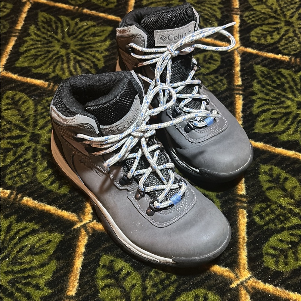 Columbia Black and Gray Outdoor Boots